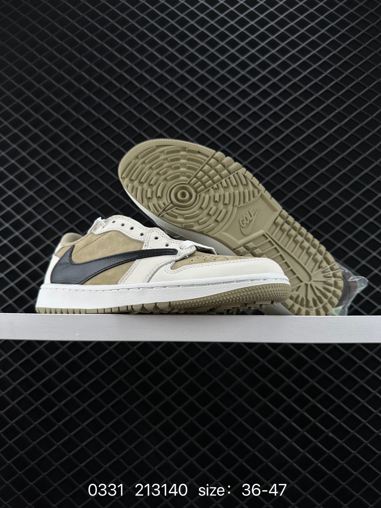 fragment design x Travis Scott x Nike Air Jordan 1 Low OG SP”Black/Green Toe“